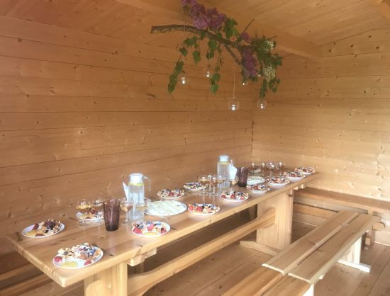 Kugrēnu vīnu degustācija - klāts galds