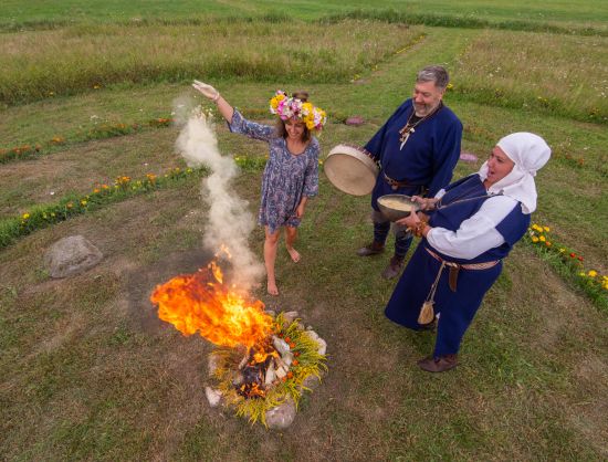 Dvēseles dziednīca pirts rituāls profesionālu pirtnieku vadībā