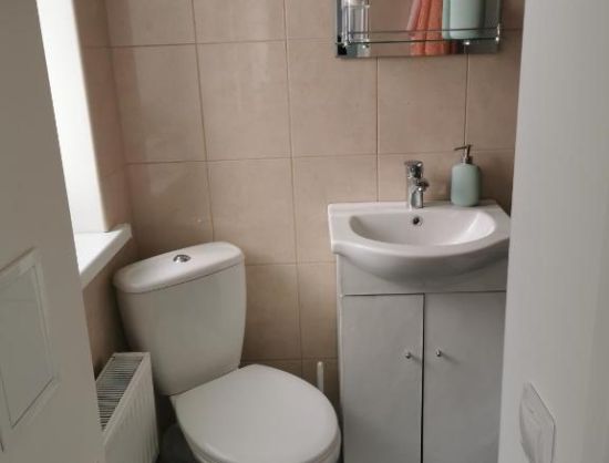 Vecpilsētas dzīvoklis -WC