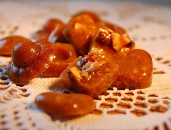 Sviesta karameles konfektes