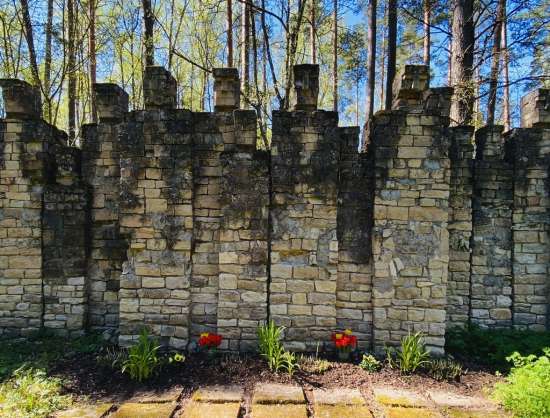 Memorialas holokausto aukoms Likvertenių šile